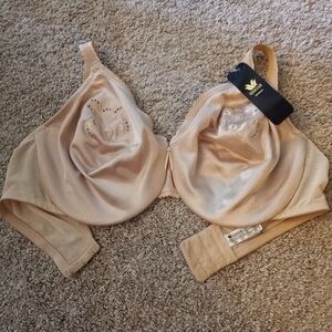 NWT Wacoal Bra